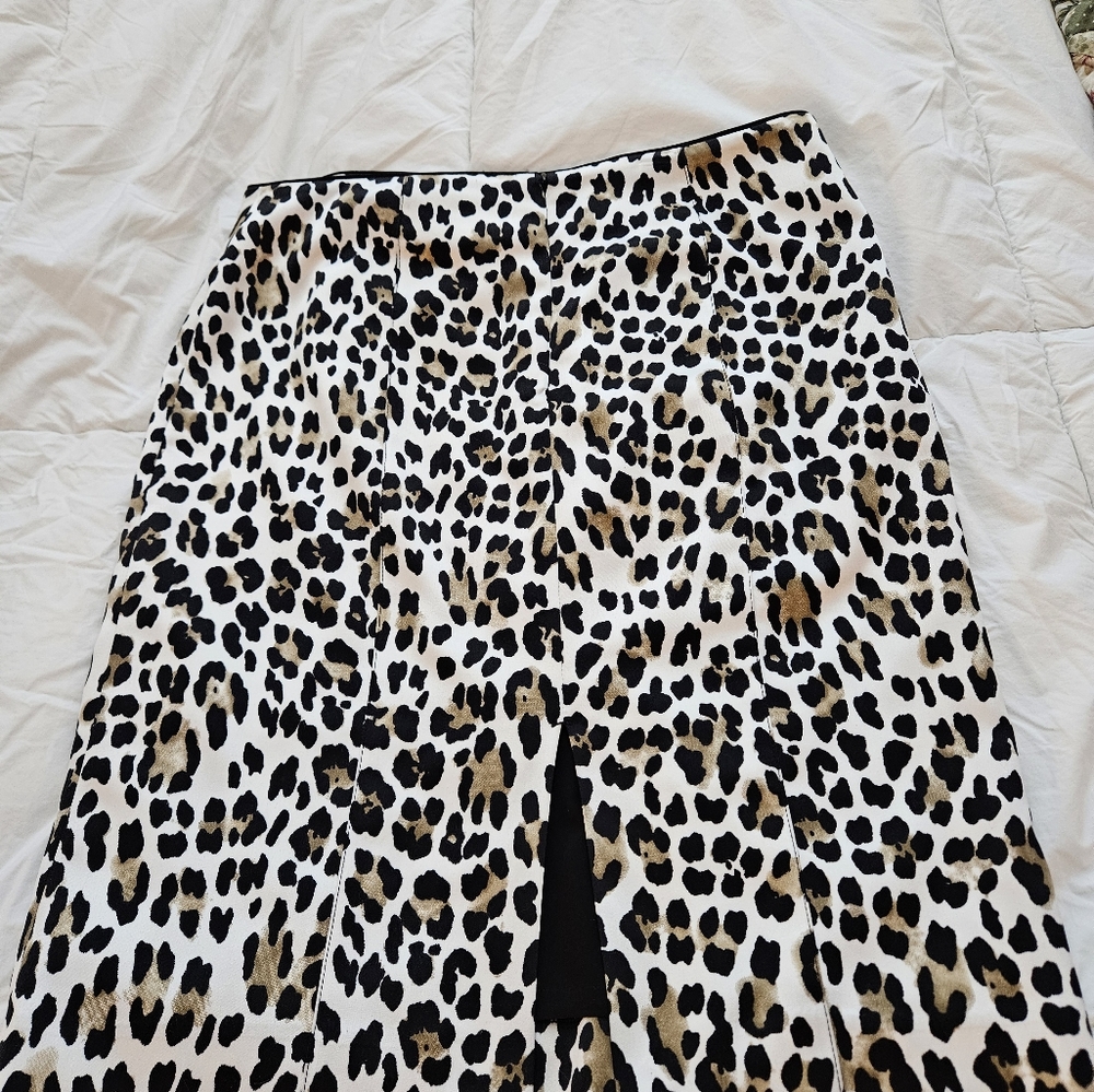 Satin leopard print pencil skirt from White House Black Market.